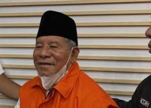 Skandal Korupsi Gubernur Maluku Utara: KPK Sita Hotel Mewah dan 10 Bidang Tanahnya!  Kasus korupsi Gubernur