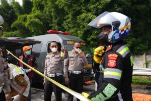 “Kecelakaan Beruntun di Tol Japek KM 58, Kendaraan Terbakar dan Korban Meninggal Dunia”