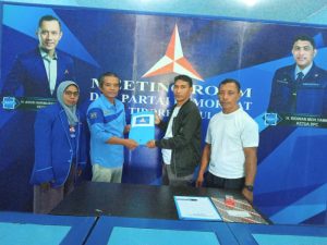 Menerima Formulir Partai Demokrat Kombespol (Purn) Jafar Sadik Zainal Siap Maju Calon Walikota Tidore Kepulauan