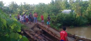 Kondisi Memprihatinkan, Jembatan Penghubung Desa Lomba-Lifofa-Wama Ambruk Akibat Dugaan Korupsi
