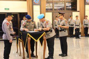 Irjen Pol Abdul Karim Resmi Jabat Kadiv Propam Polri, Sejumlah Kapolda Dilantik