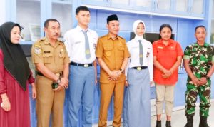 Wakil Bupati Halbar Resmi Lepas Dua Anggota Paskibraka Nasional untuk Pengibaran Bendera di Istana Negara