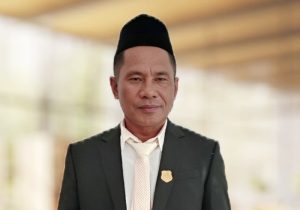 Kisah Sukses Agnusalmori Saban Petani Cabe Jadi Anggota DPRD Halbar 2024-2029