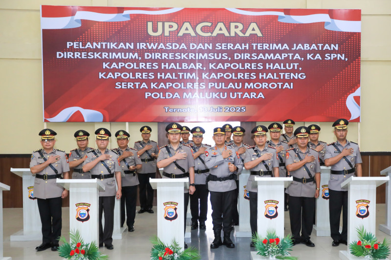 Polda Maluku Utara Gelar Sertijab, Sejumlah Pejabat Utama dan Kapolres Berganti