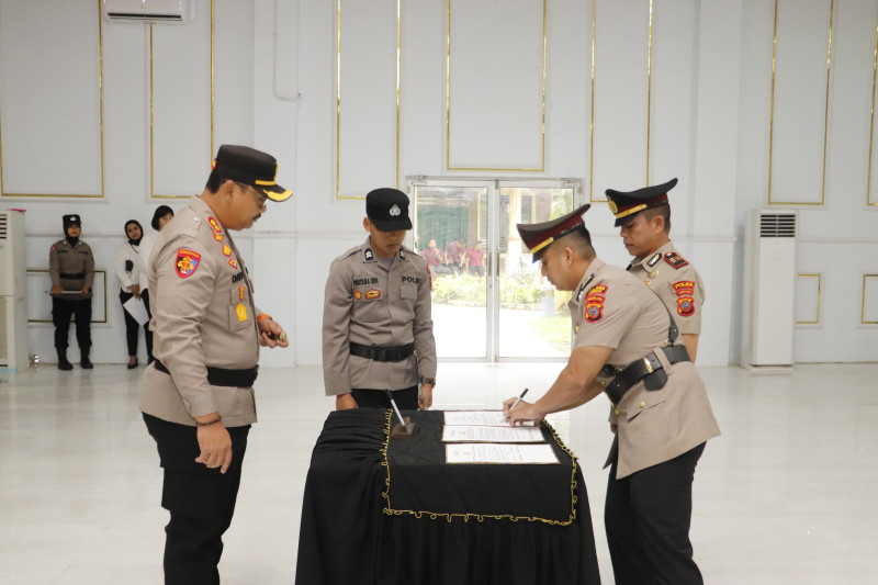 Kapolres Langkat Pimpin Sertijab Kasat Lantas Yang Baru